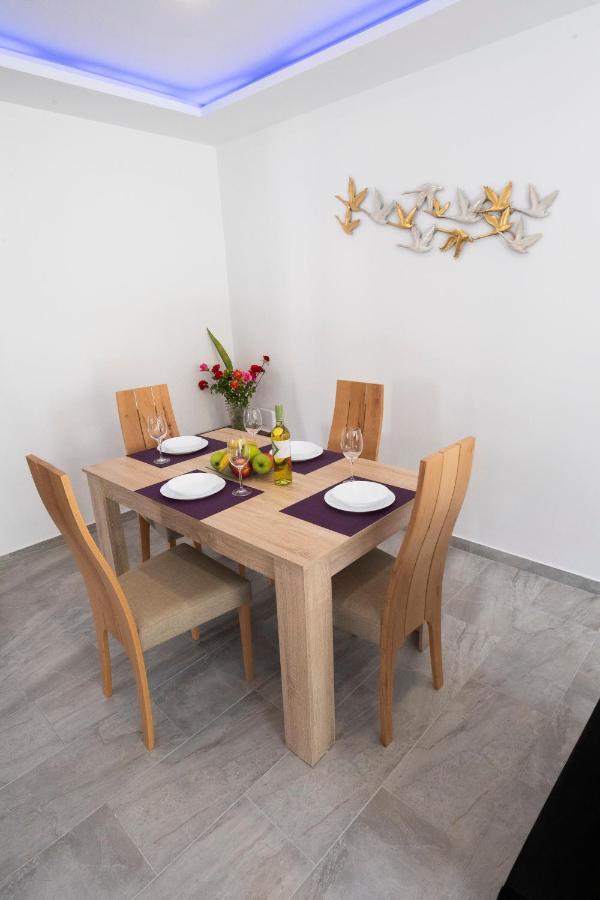 Kato Paphos 1Br Near Paphos Harbour/Beach/Sea Exterior photo